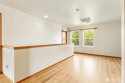 5148 Monarch Boulevard Mount Vernon WA 98273