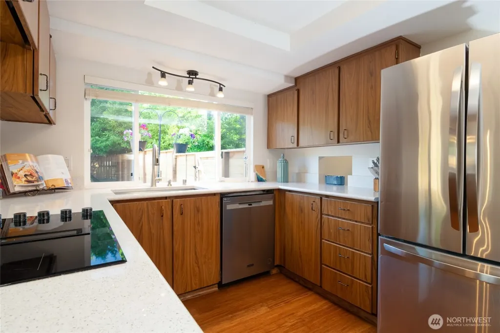 138 Point Fosdick Circle NW Gig Harbor WA 98335