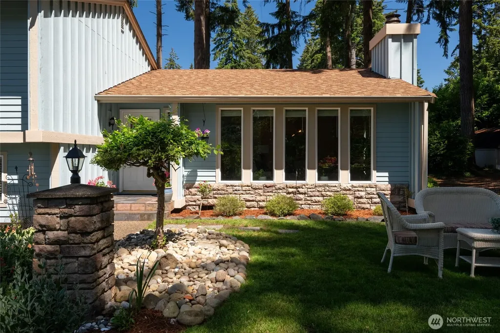 138 Point Fosdick Circle NW Gig Harbor WA 98335