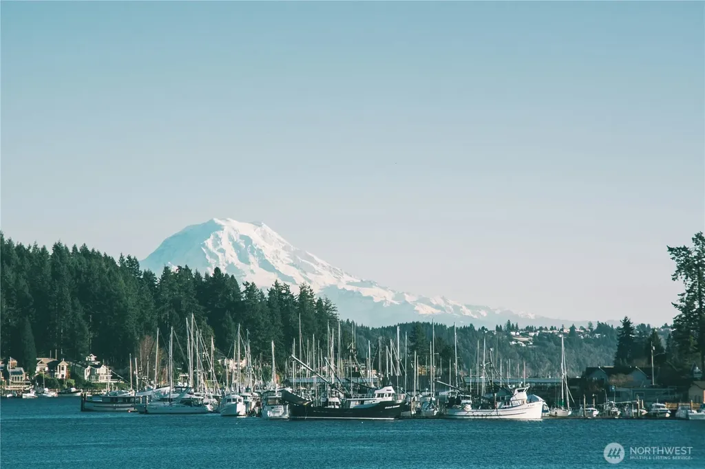 138 Point Fosdick Circle NW Gig Harbor WA 98335