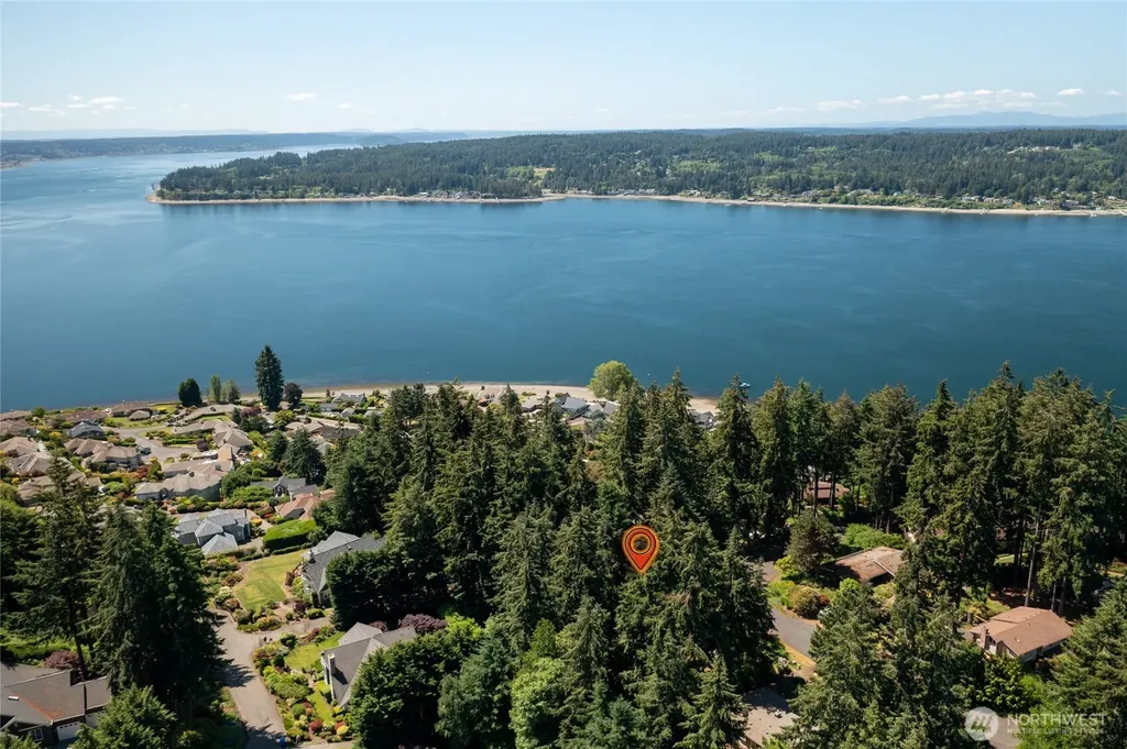 138 Point Fosdick Circle NW Gig Harbor WA 98335