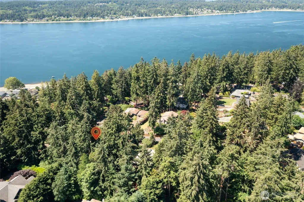 138 Point Fosdick Circle NW Gig Harbor WA 98335