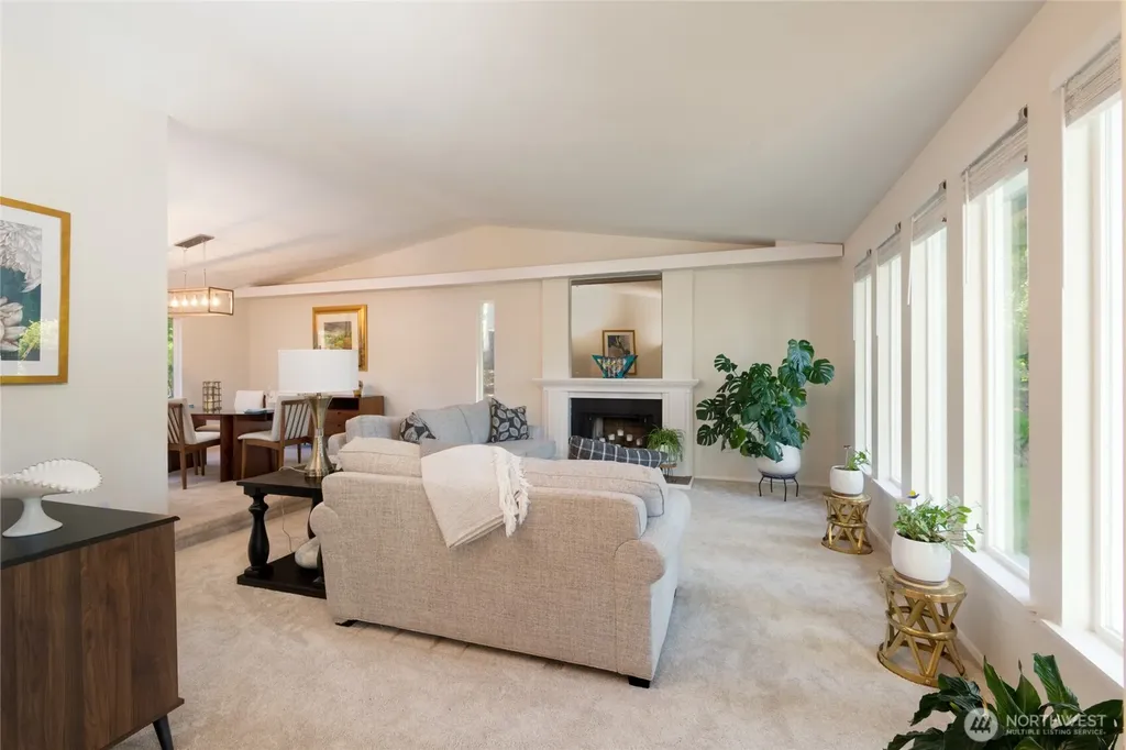 138 Point Fosdick Circle NW Gig Harbor WA 98335