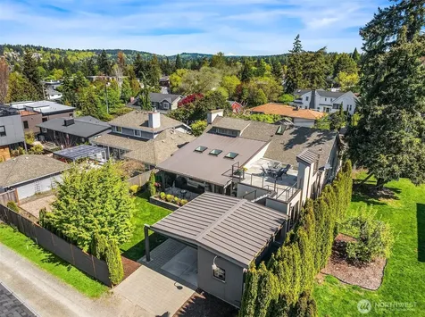 525 16th Avenue W Kirkland WA 98033