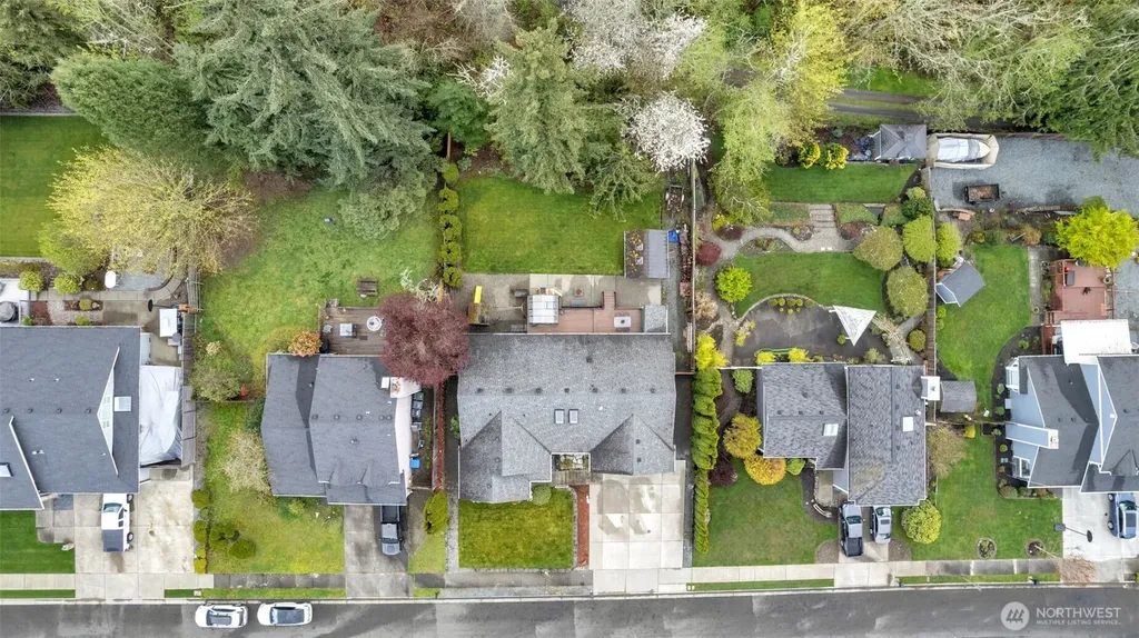 3209 32nd Street Pl SE Puyallup WA 98374
