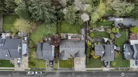 3209 32nd Street Pl SE Puyallup WA 98374