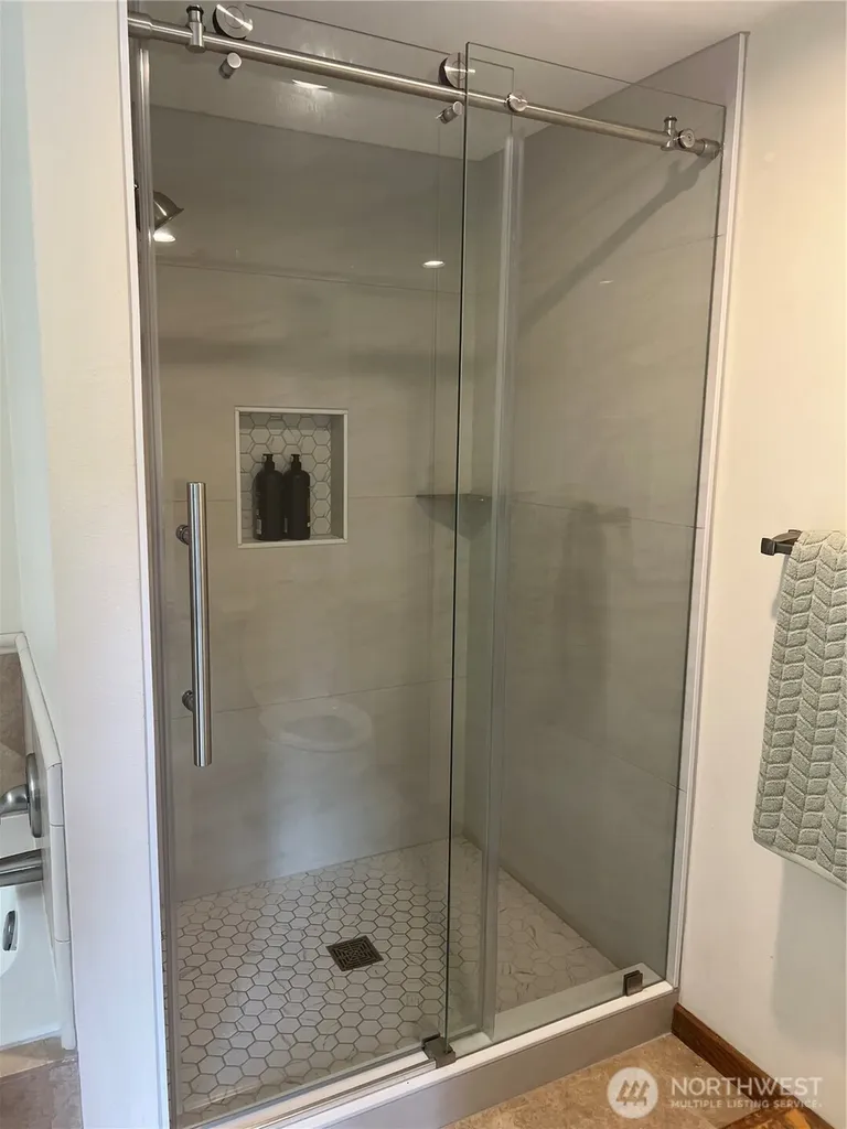 2837 220th Place NE Sammamish WA 98074