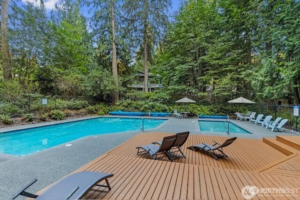 2837 220th Place NE Sammamish WA 98074
