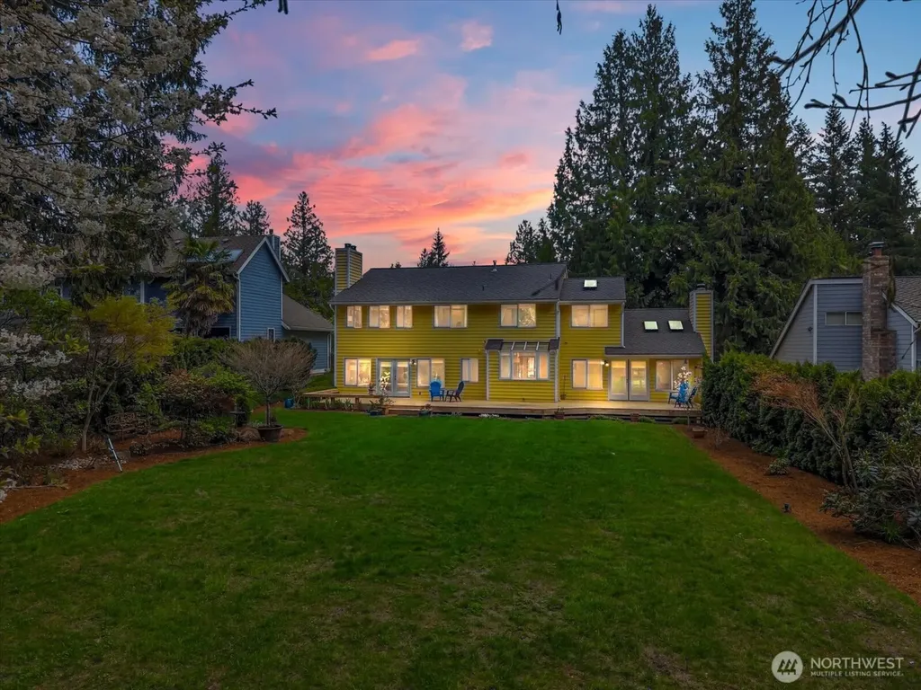2837 220th Place NE Sammamish WA 98074
