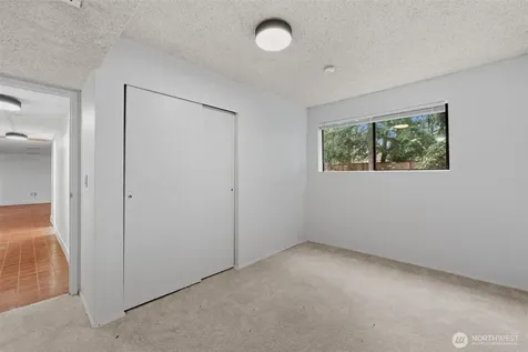 13919 SE 3rd Place Bellevue WA 98005