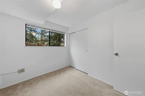 13919 SE 3rd Place Bellevue WA 98005