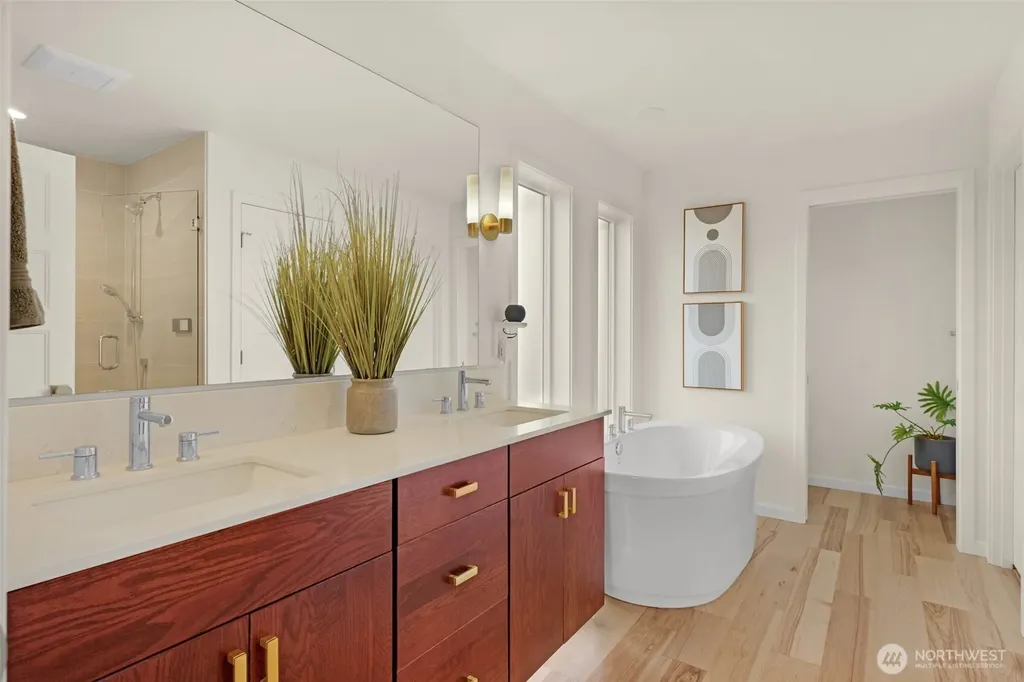 2512 Vista View Drive Tacoma WA 98406