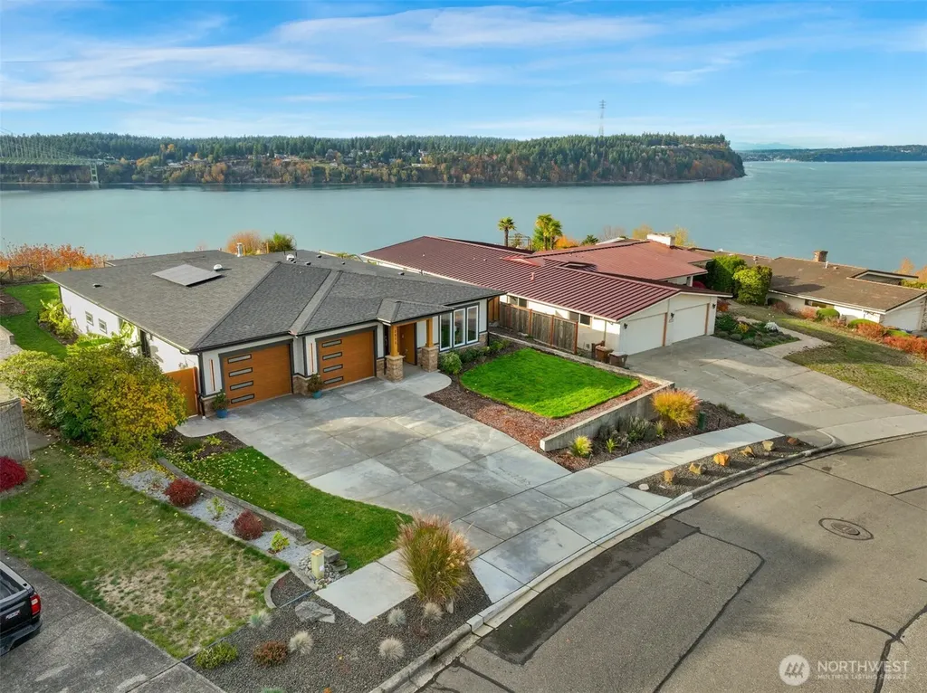 2512 Vista View Drive Tacoma WA 98406