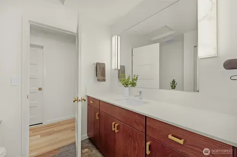 2512 Vista View Drive Tacoma WA 98406