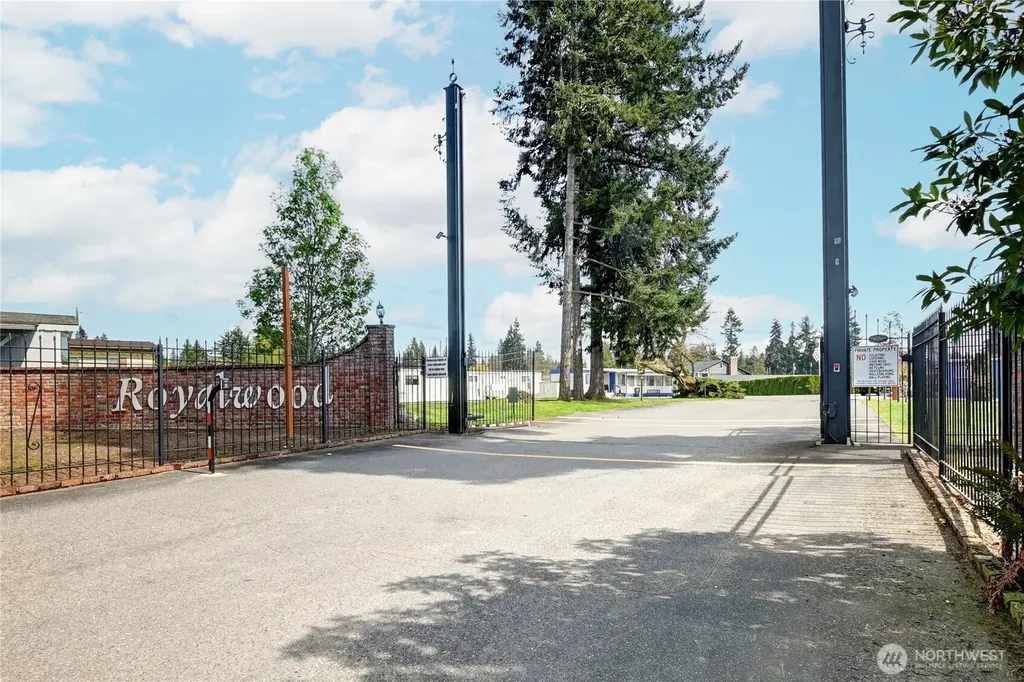 18501 52nd Avenue Lynnwood WA 98037