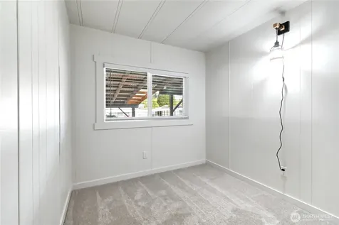 18501 52nd Avenue Lynnwood WA 98037