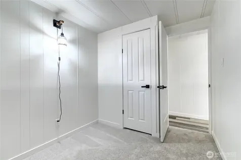 18501 52nd Avenue Lynnwood WA 98037
