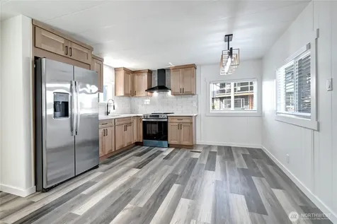 18501 52nd Avenue Lynnwood WA 98037