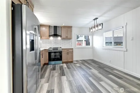 18501 52nd Avenue Lynnwood WA 98037