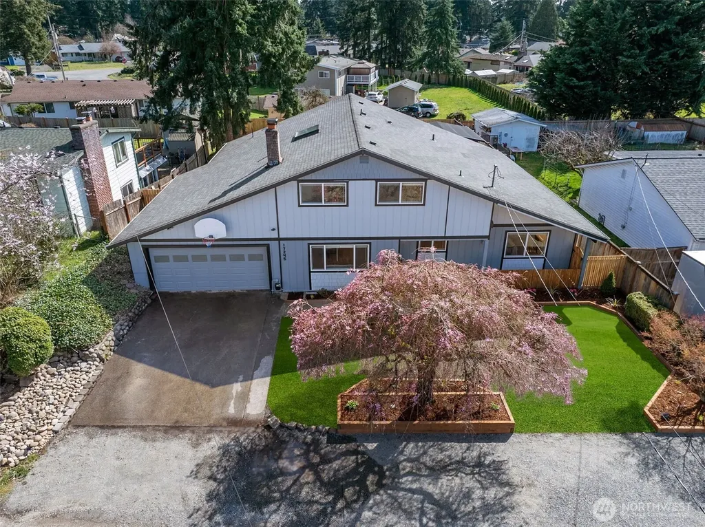 17245 SE 262nd Street Covington WA 98042