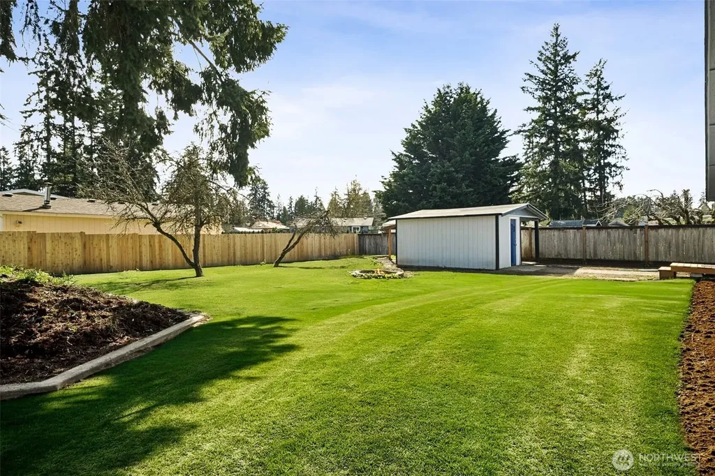 17245 SE 262nd Street Covington WA 98042