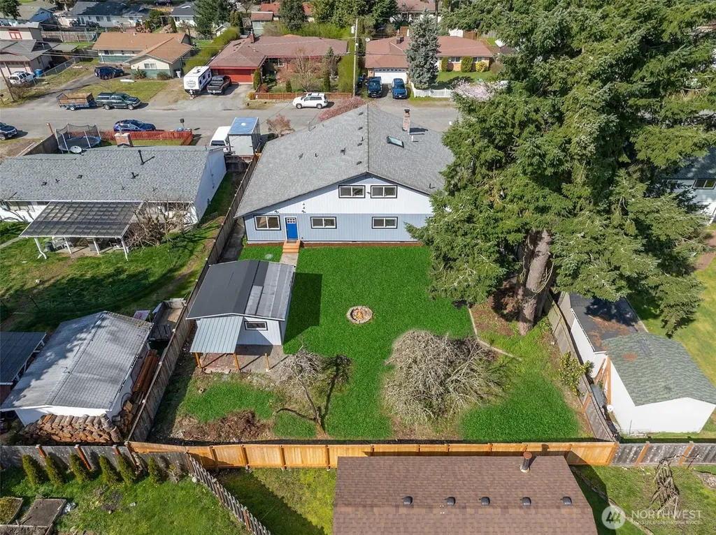 17245 SE 262nd Street Covington WA 98042