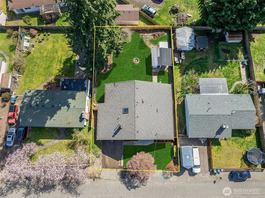 17245 SE 262nd Street Covington WA 98042