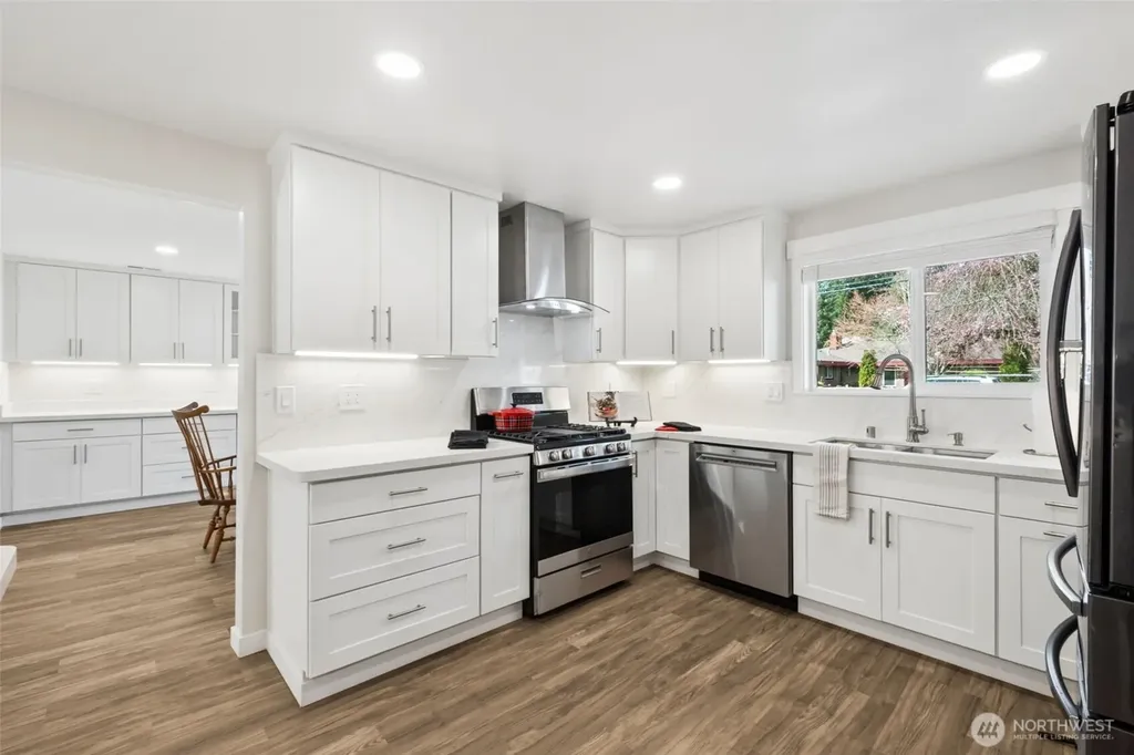 17245 SE 262nd Street Covington WA 98042