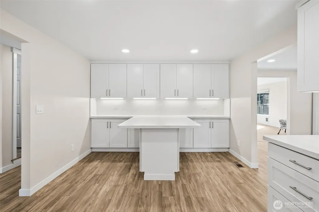17245 SE 262nd Street Covington WA 98042