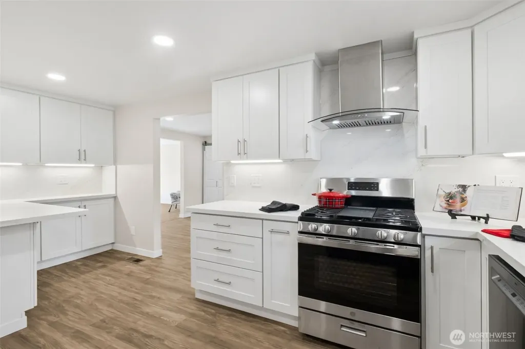 17245 SE 262nd Street Covington WA 98042