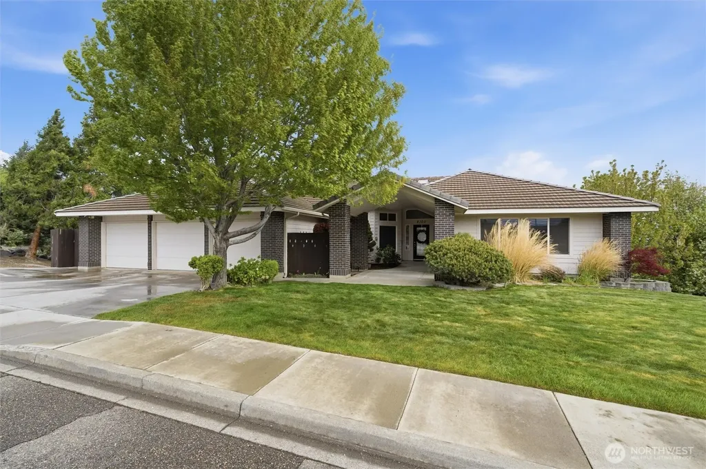 4100 W 43rd Avenue Kennewick WA 99337