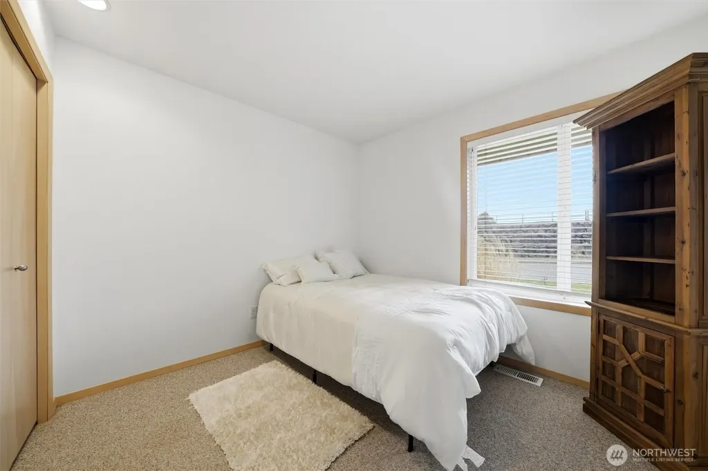 4100 W 43rd Avenue Kennewick WA 99337