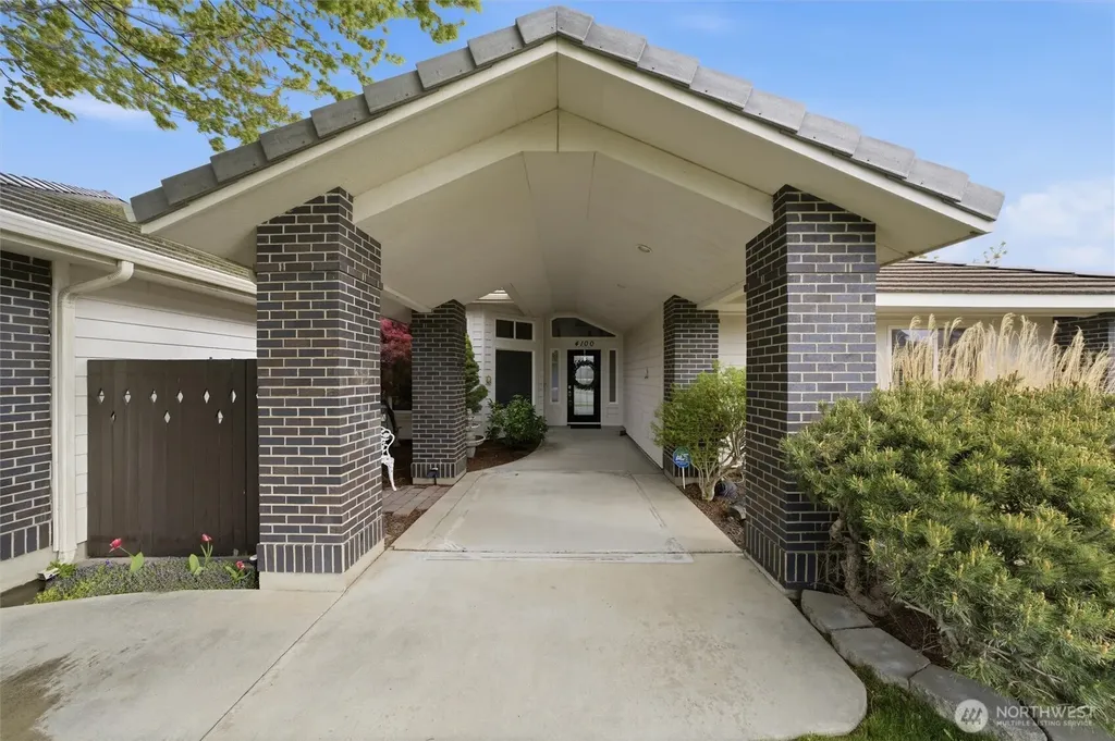 4100 W 43rd Avenue Kennewick WA 99337