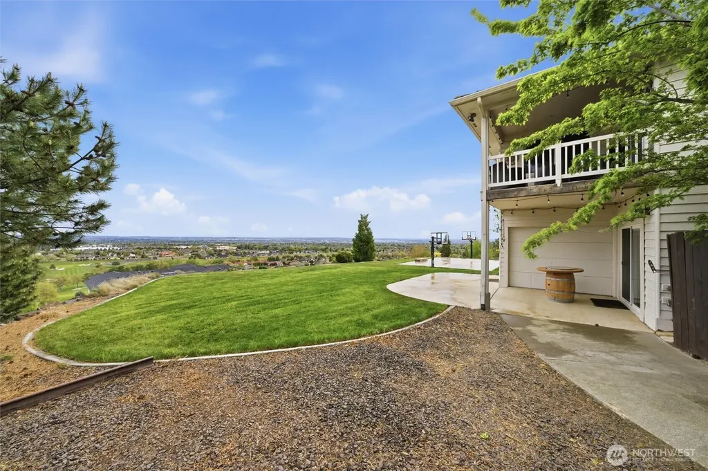 4100 W 43rd Avenue Kennewick WA 99337