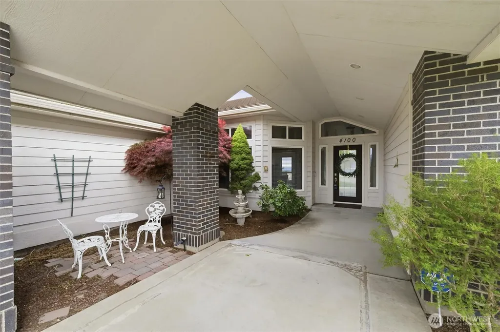 4100 W 43rd Avenue Kennewick WA 99337