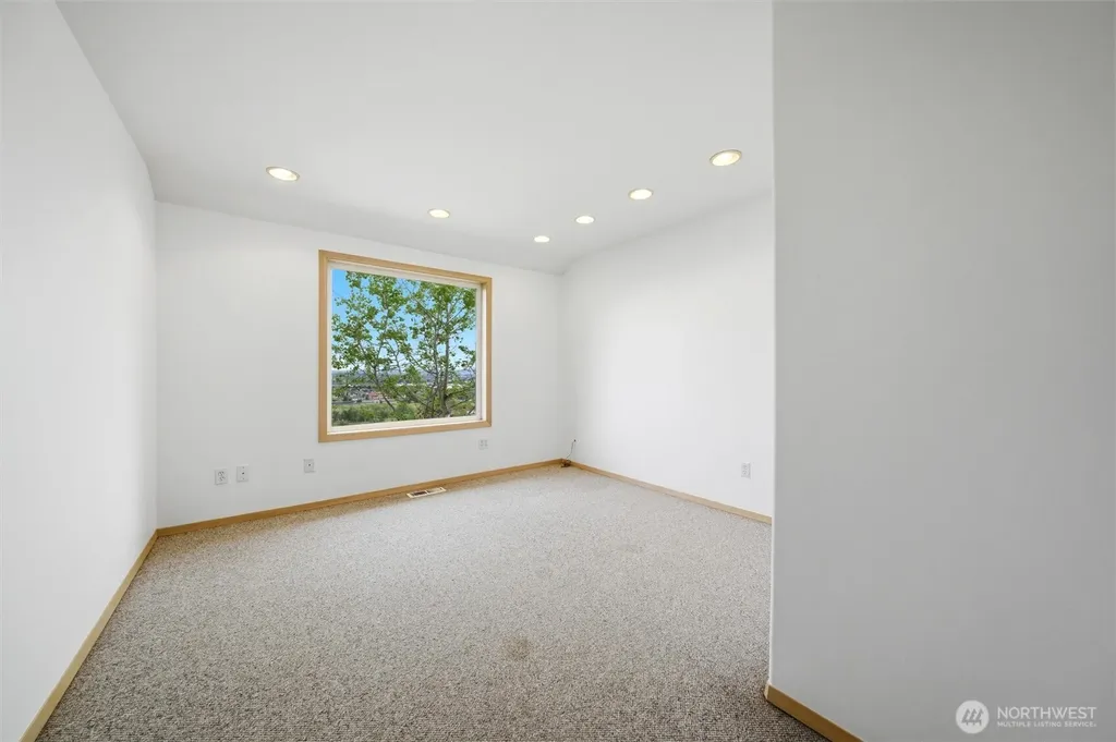 4100 W 43rd Avenue Kennewick WA 99337