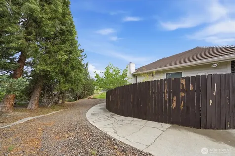 4100 W 43rd Avenue Kennewick WA 99337