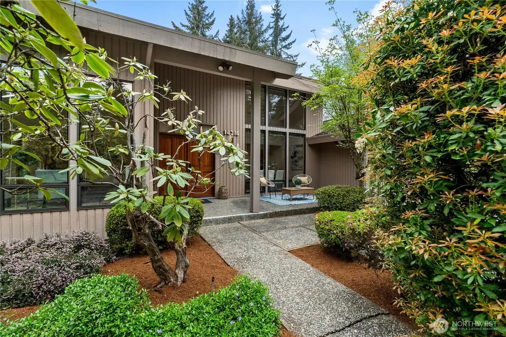 14316 NE 12th Place Bellevue WA 98007