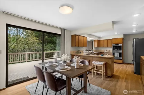 14316 NE 12th Place Bellevue WA 98007