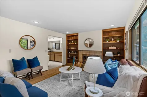 14316 NE 12th Place Bellevue WA 98007