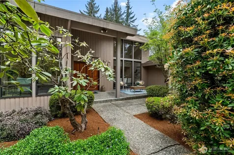 14316 NE 12th Place Bellevue WA 98007