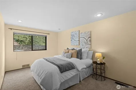 14316 NE 12th Place Bellevue WA 98007