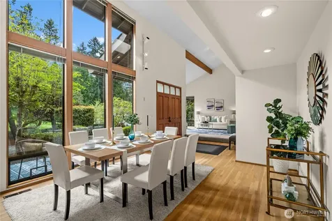 14316 NE 12th Place Bellevue WA 98007