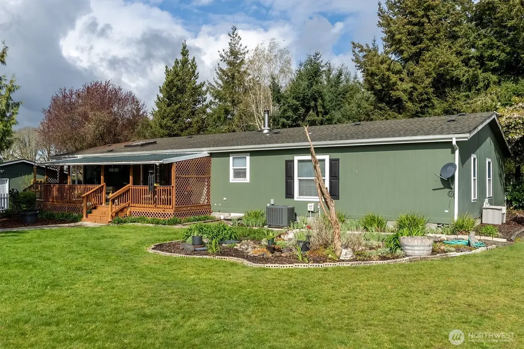 138 Twin Peaks Road Toledo WA 98591