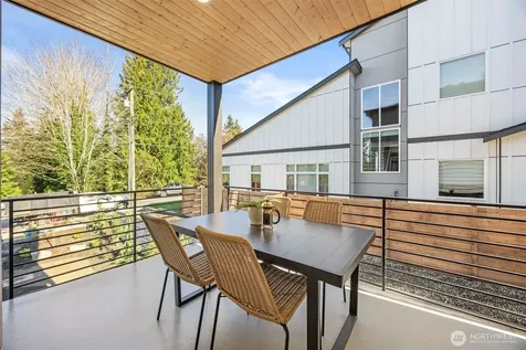 5908 212th Place SW Mountlake Terrace WA 98043