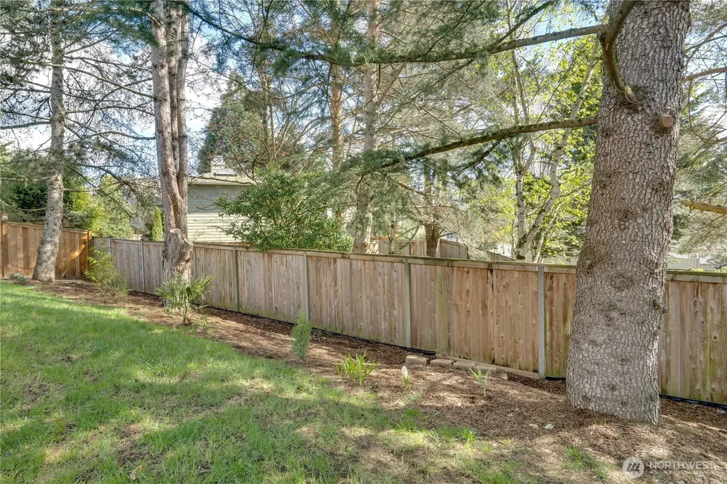 12715 SE 306th Street Auburn WA 98092