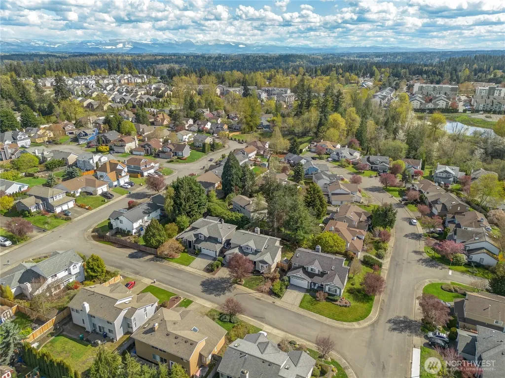 12715 SE 306th Street Auburn WA 98092