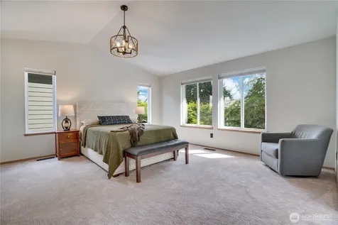12715 SE 306th Street Auburn WA 98092