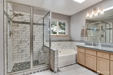 12715 SE 306th Street Auburn WA 98092