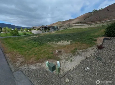 3085 Martin Place East Wenatchee WA 98802